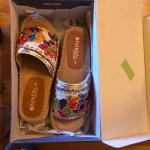 Fancy slide, size 8. Great condition only used once.  Patricia by Spring Step.